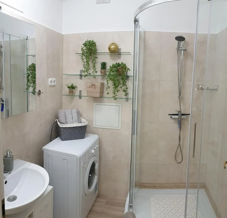 N14 Nap Apartment Budapeşte